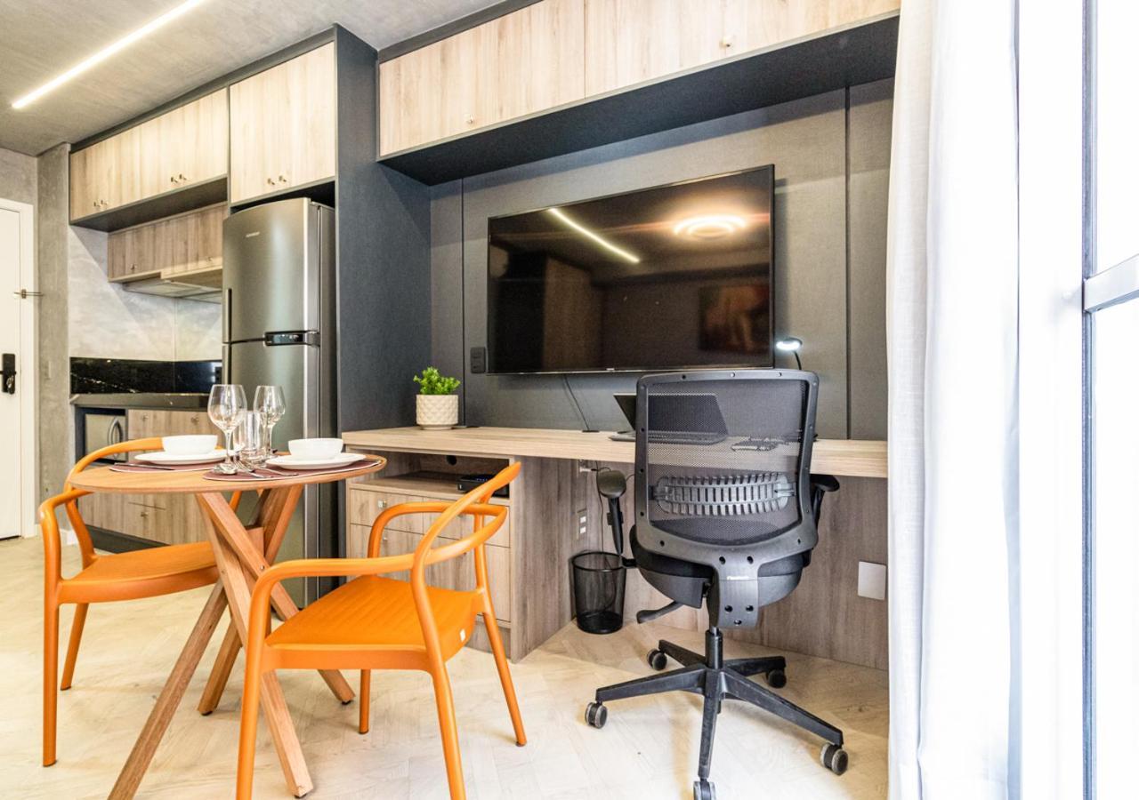 Apartamento Nomah - Aptos Por Temporada Alves Guimaraes 251 São Paulo