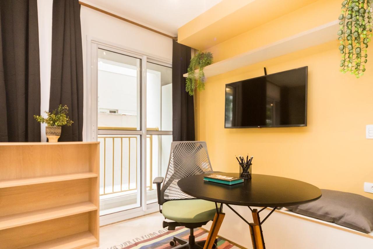 Apartamento Nomah - Aptos Por Temporada Alves Guimaraes 251 *